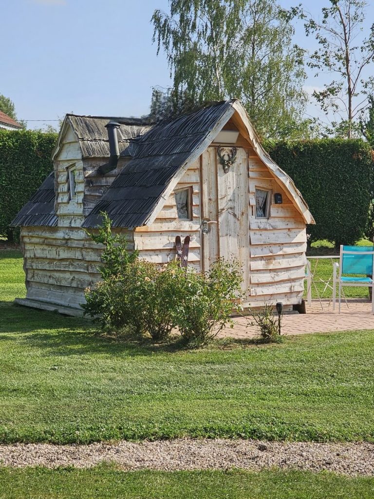 Cabane extérieur