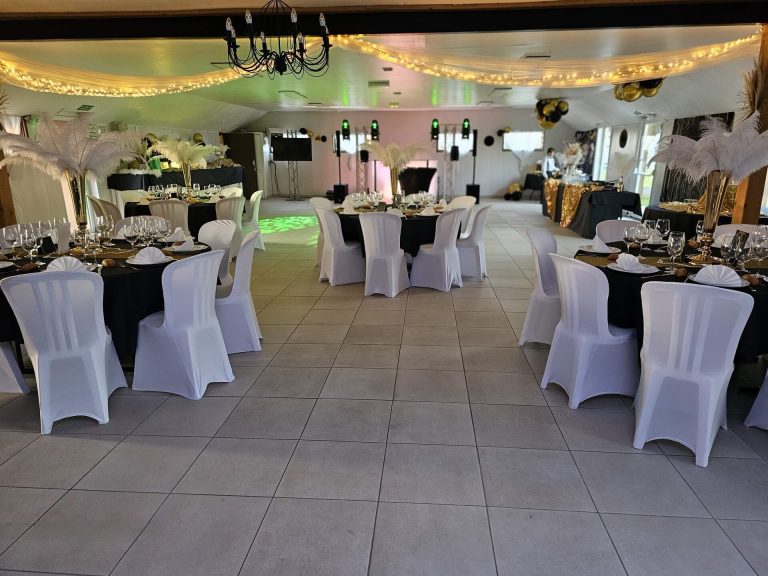 Salle la vallée intérieur